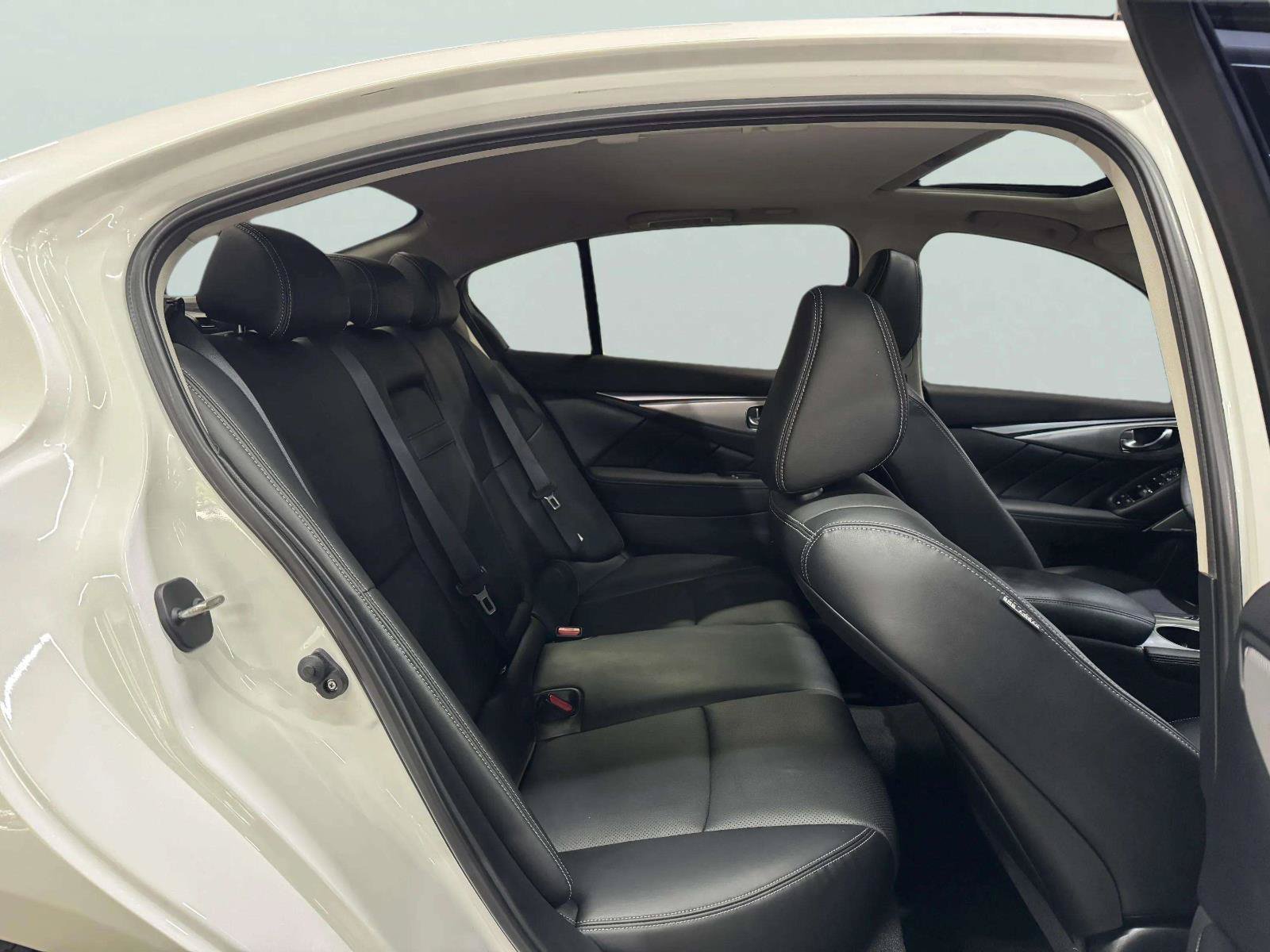 Used 2024 INFINITI Q50 Luxe w/ Cargo Package RWD image 36