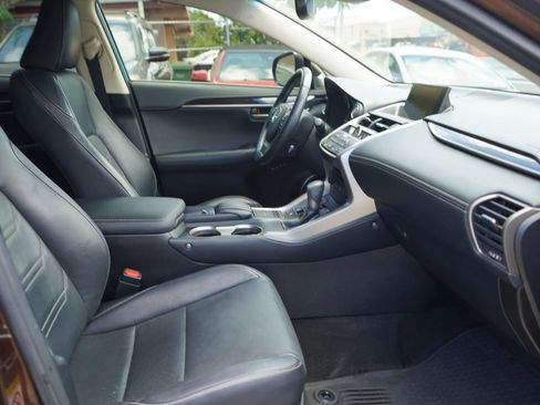 Used 2016 Lexus NX 200t FWD image 19