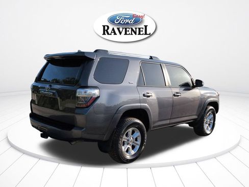 Used 2019 Toyota 4Runner SR5 Premium AWD/4WD image 4