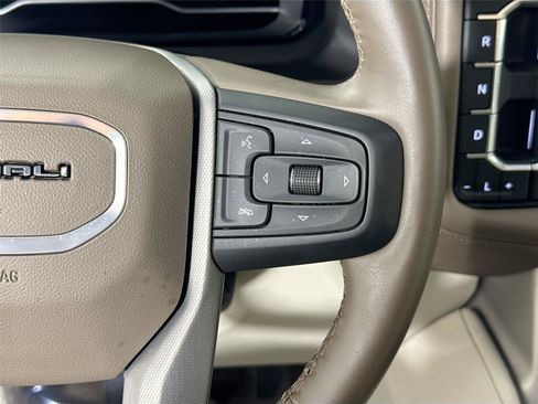 Used 2024 GMC Yukon Denali AWD/4WD image 20