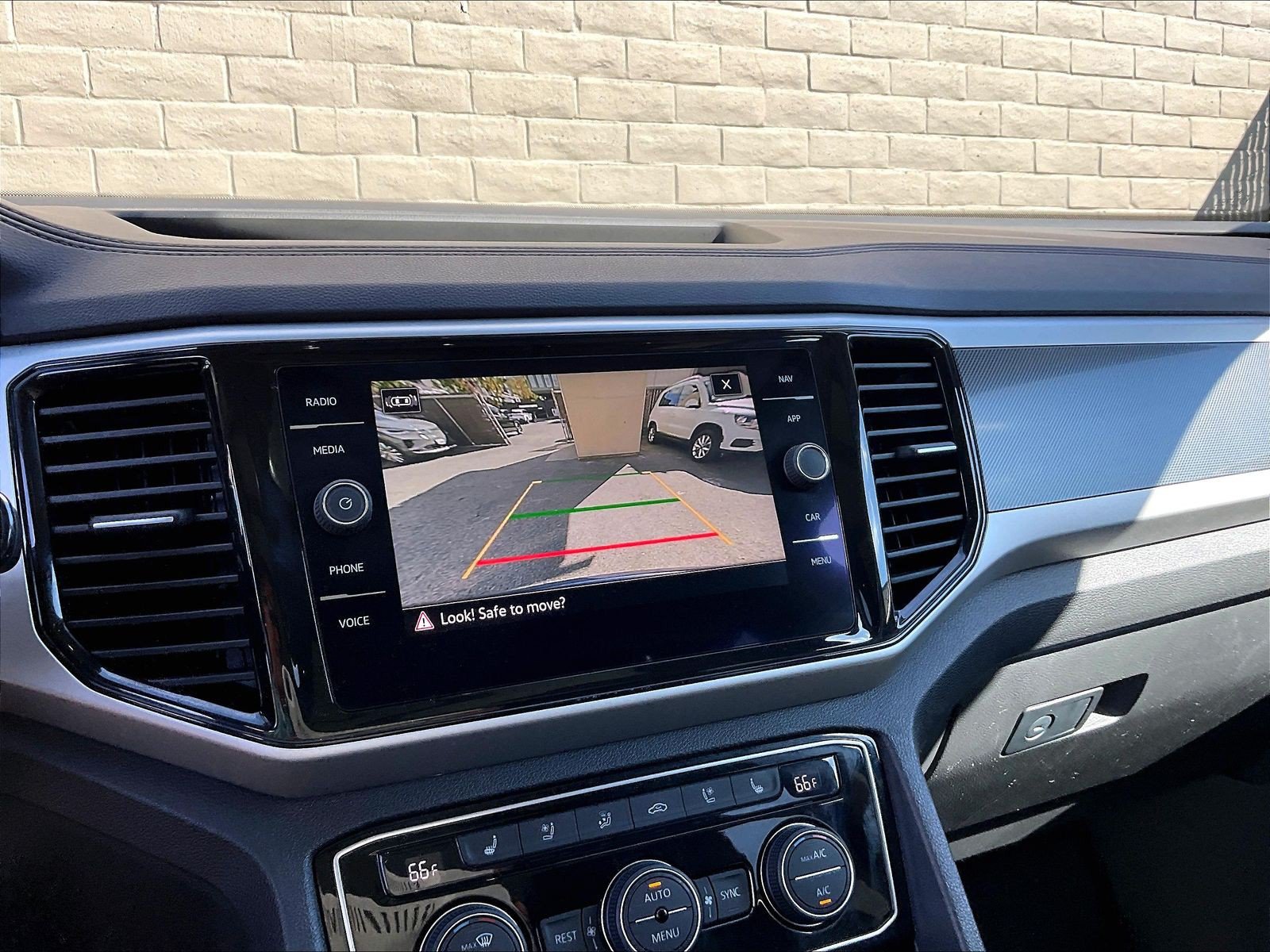 Certified 2022 Volkswagen Atlas SEL Premium AWD/4WD image 20