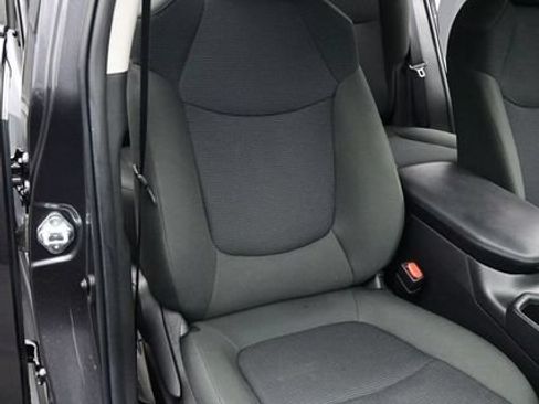 Used 2023 Toyota RAV4 LE FWD image 14