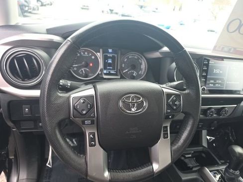 Used 2021 Toyota Tacoma SR5 image 17