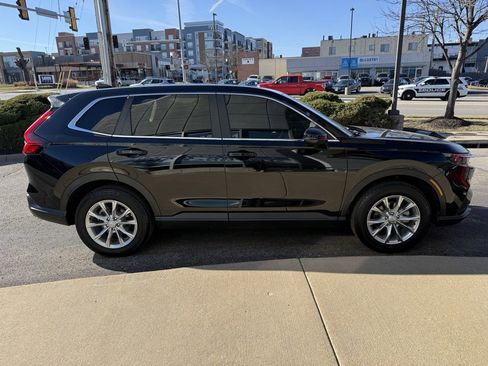 Used 2025 Honda CR-V EX-L image 4