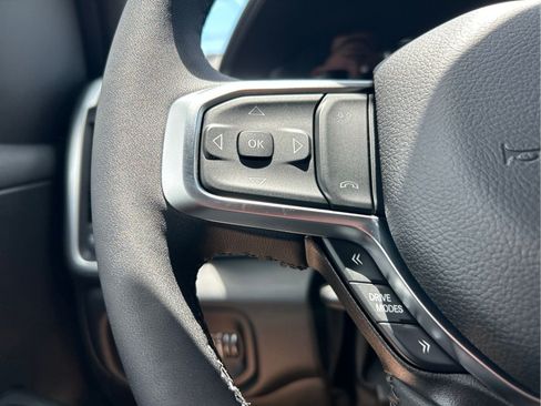 New 2026 RAM 1500 Big Horn AWD/4WD image 14