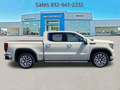 New 2026 GMC Sierra 1500 Denali w/ Denali Reserve Package AWD/4WD image 5