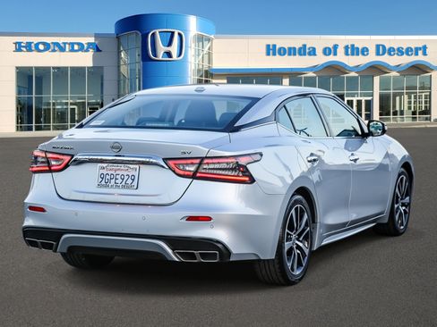 Used 2023 Nissan Maxima SV w/ Floor Mat Group image 7
