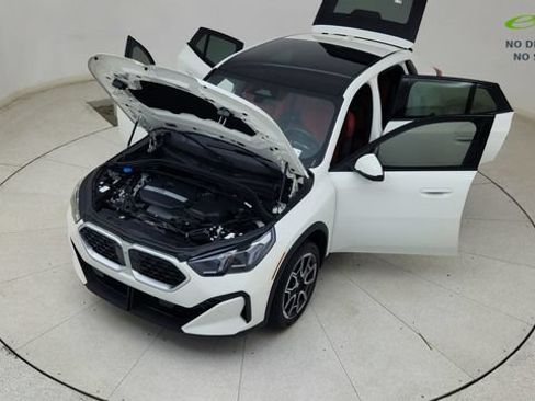 Used 2025 BMW X2 xDrive28i AWD/4WD image 85