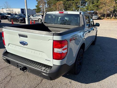 Certified 2023 Ford Maverick XLT w/ Equipment Group 300A Standard image 5