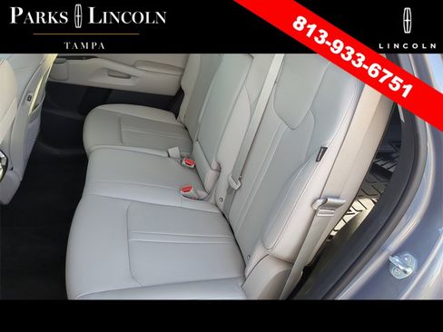 Used 2024 Kia Sorento S w/ Panoramic Sunroof Package image 14