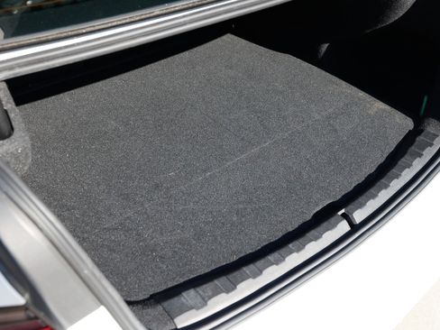 Used 2019 BMW 330i Sedan w/ Premium Package image 28