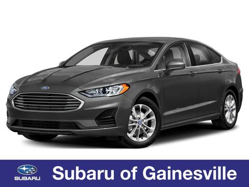 Used 2019 Ford Fusion SE image 1