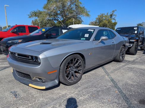 Used 2018 Dodge Challenger R/T Scat Pack w/ Leather Interior Group image 3