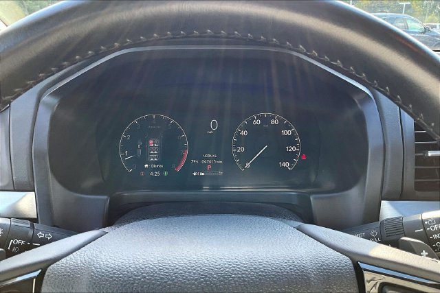 Used 2025 Honda Odyssey EX-L image 13