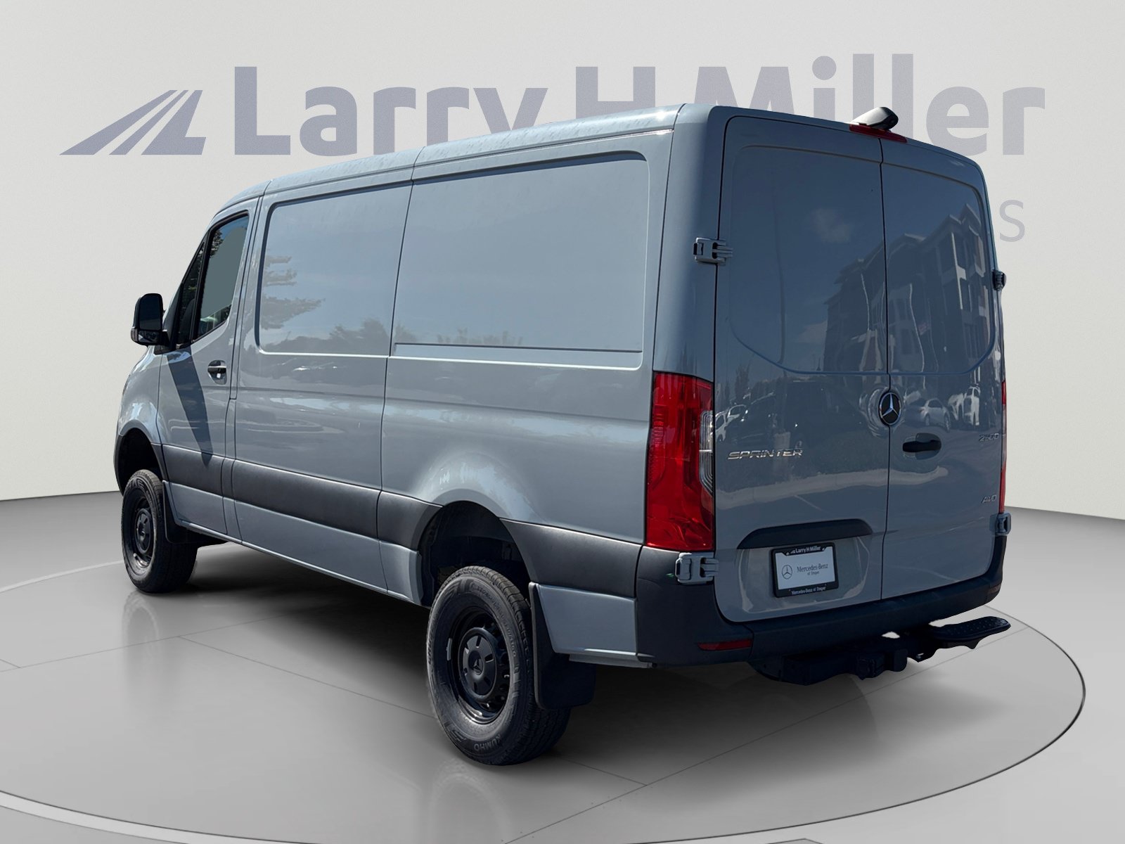 New 2025 Mercedes-Benz Sprinter 2500 image 3