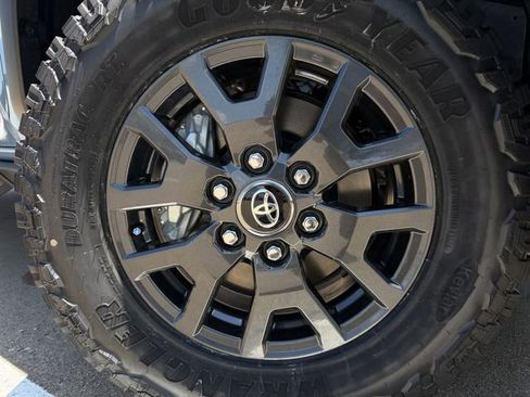 New 2026 Toyota 4Runner SR5 RWD image 11