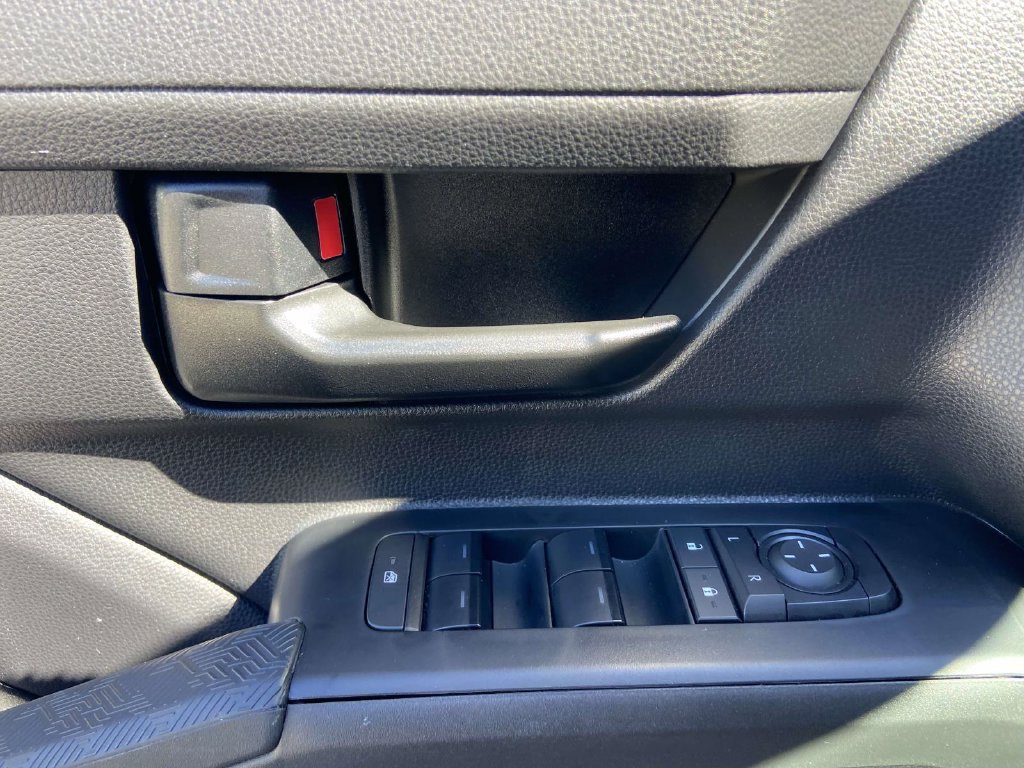 Used 2025 Toyota Tacoma SR5 RWD image 11