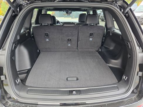 New 2025 Jeep Grand Cherokee image 26