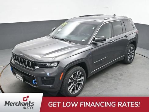 Used 2023 Jeep Grand Cherokee Overland AWD/4WD image 25