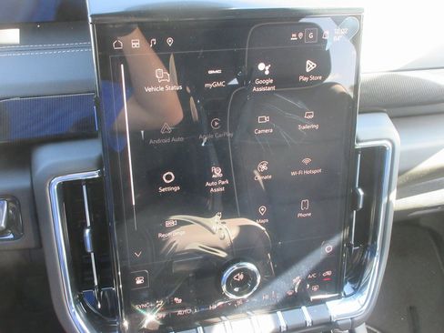 New 2026 GMC Yukon Elevation image 18