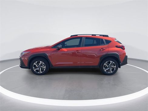 Used 2025 Subaru Crosstrek 2.0i Premium w/ Convenience Package #2 image 5