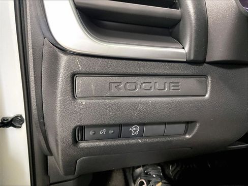 Certified 2024 Nissan Rogue S AWD/4WD image 26