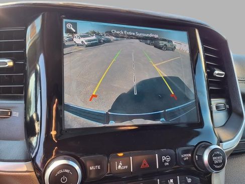 Used 2020 RAM 1500 Laramie image 7