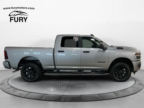 Used 2026 RAM 2500 Big Horn AWD/4WD image 3