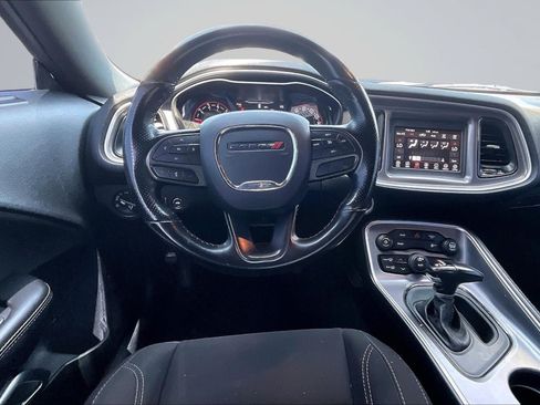 Used 2020 Dodge Challenger SXT w/ Blacktop Package RWD image 5