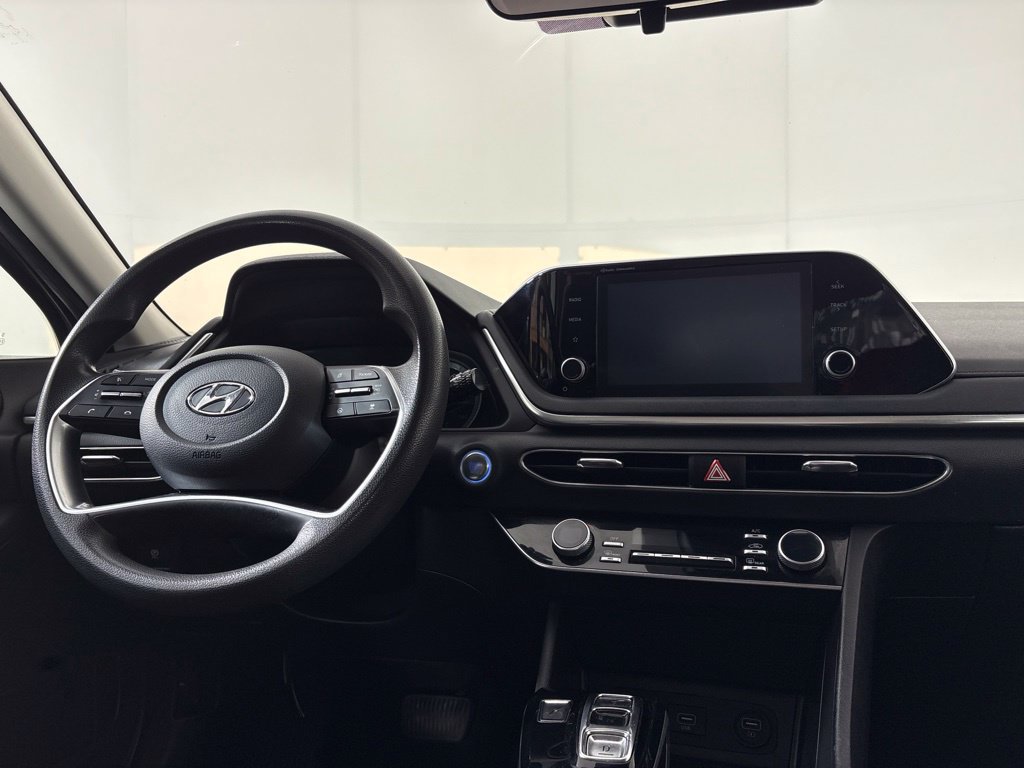 Used 2022 Hyundai Sonata SEL w/ Preferred Accessory Package FWD image 21