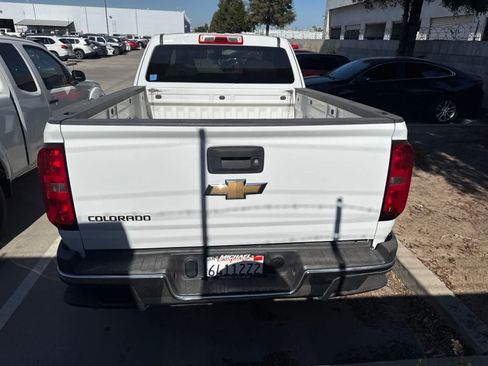Used 2020 Chevrolet Colorado W/T w/ WT Convenience Package RWD image 6