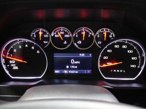 Used 2020 Chevrolet Silverado 1500 LT w/ All-Star Edition image 14