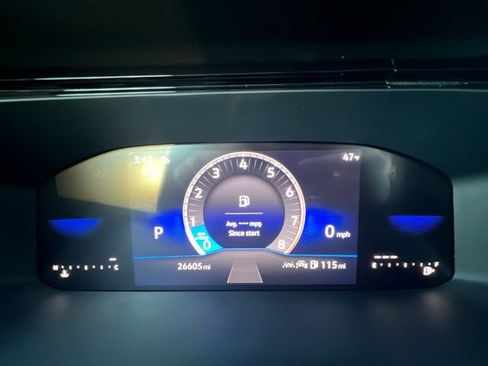 Used 2022 Toyota RAV4 XLE Premium image 15