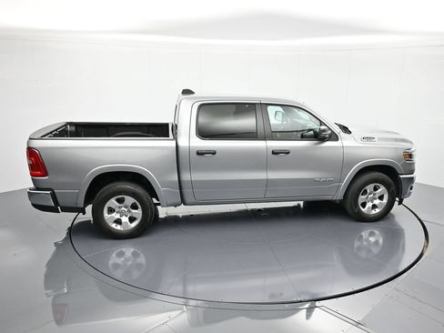 Used 2025 RAM 1500 Big Horn AWD/4WD image 46