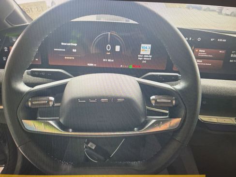 Used 2024 Lucid Air Touring AWD/4WD image 8