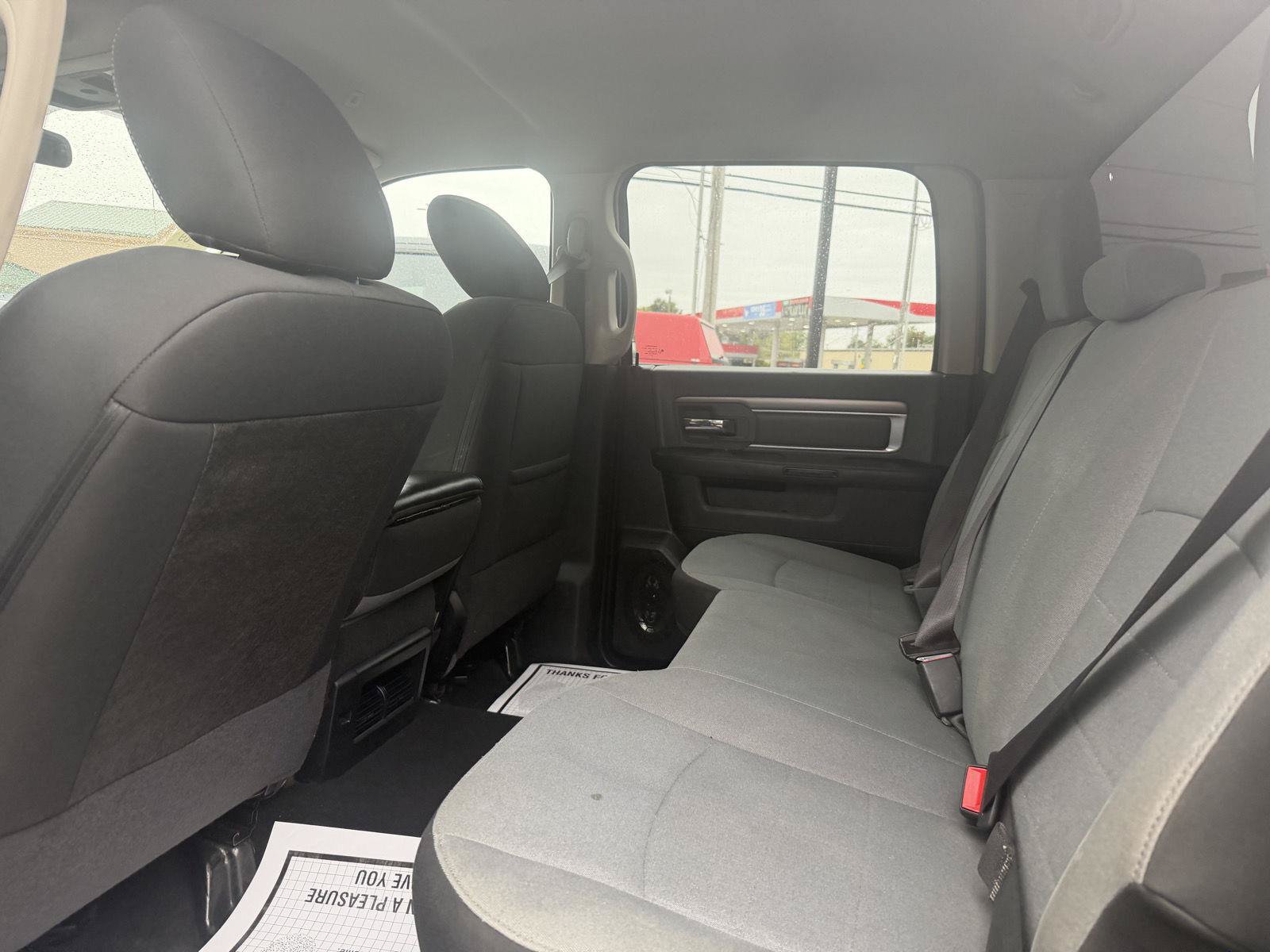 Used 2021 RAM 1500 Classic SLT AWD/4WD image 20