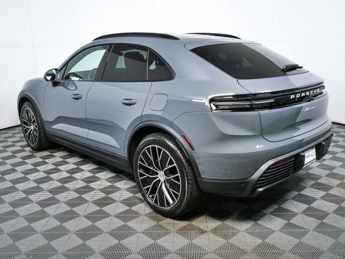 New 2026 Porsche Macan 4 Electric AWD/4WD image 3
