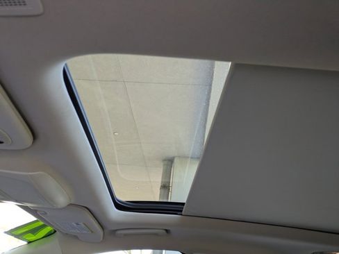 Certified 2021 Ford Edge Titanium image 22