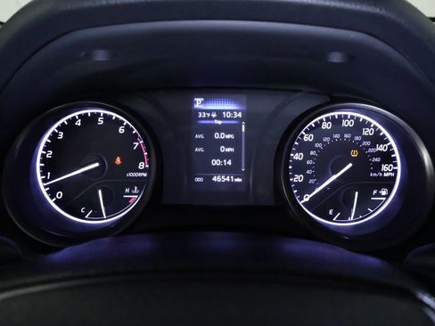 Used 2023 Toyota Camry SE image 17