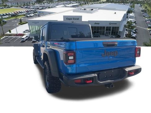 Certified 2022 Jeep Gladiator Rubicon w/ Cold Weather Group AWD/4WD image 21