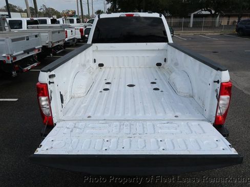 Used 2021 Ford F250 XL w/ Power Equipment Group image 19