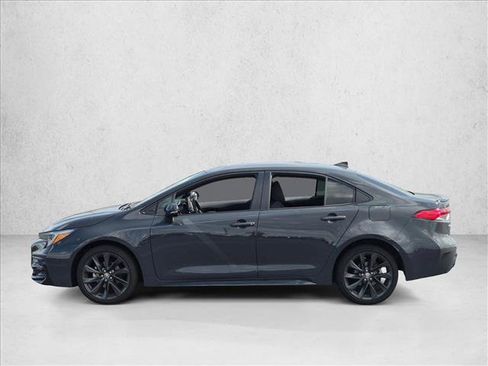 Used 2024 Toyota Corolla SE FWD image 8