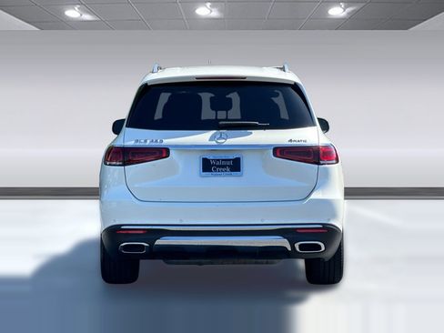 Used 2022 Mercedes-Benz GLS 450 4MATIC image 10