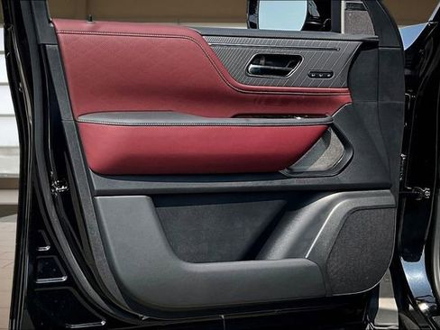 New 2026 INFINITI QX80 Autograph image 23