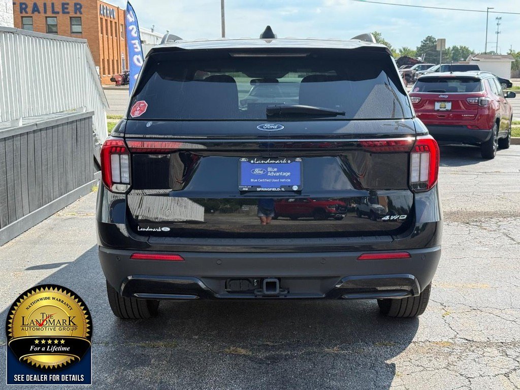 Used 2025 Ford Explorer ST-Line AWD/4WD image 6