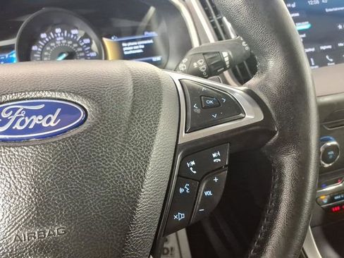 Used 2018 Ford Edge SEL w/ Equipment Group 201A image 16