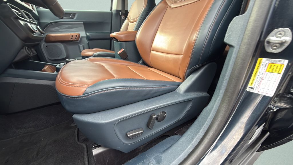 Certified 2022 Ford Maverick Lariat w/ Lariat Luxury Package FWD image 27