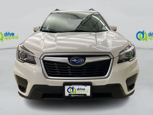 Used 2020 Subaru Forester Premium AWD/4WD image 16