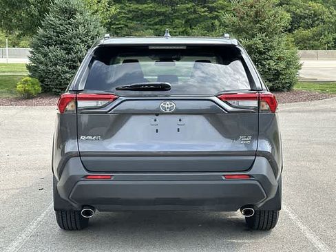 Used 2023 Toyota RAV4 XLE w/ Convenience Package AWD/4WD image 4