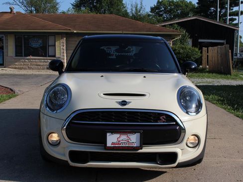 Used 2019 MINI Cooper S w/ Storage Package FWD image 3